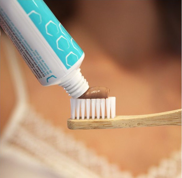 dentifrice-propolis-menthe_2.jpg